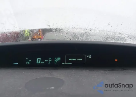 2014 Toyota Prius Three из США, поврежденный, VIN JTDKN3DU3E1822088